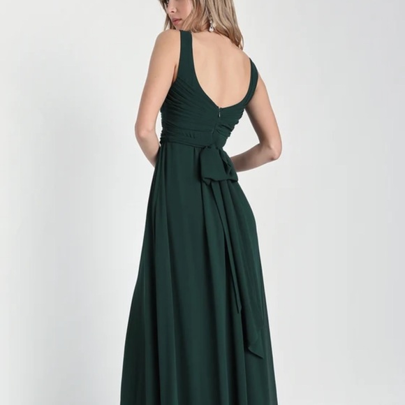 Gorgeous emerald green Lulu’s formal dress NWOT - Picture 2 of 5